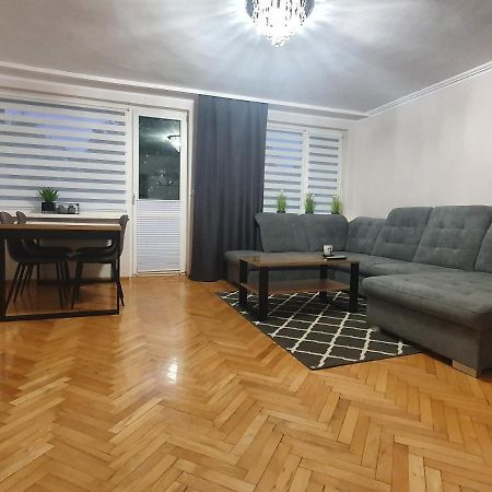 Apartamentyprzymorzu Drzymaly Blisko Dworca Kołobrzeg Kültér fotó