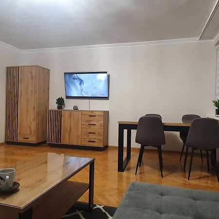 Apartamentyprzymorzu Drzymaly Blisko Dworca Kołobrzeg Kültér fotó
