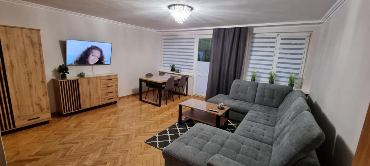 Apartamentyprzymorzu Drzymaly Blisko Dworca Kołobrzeg Kültér fotó